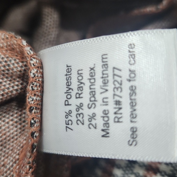 Nine West plaid blazer size medium petite - Picture 9 of 9